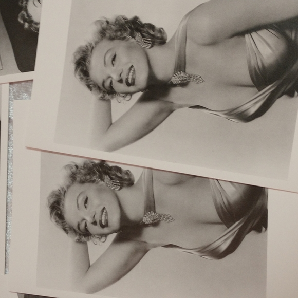 Vintage Marilyn Monroe Note Cards Set of 9  Envelopes Original Box 4 3/4 x 7 - Picture 3 of 12